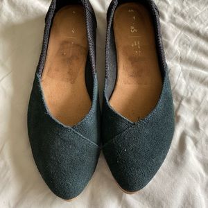 TOMS Jutti black flats